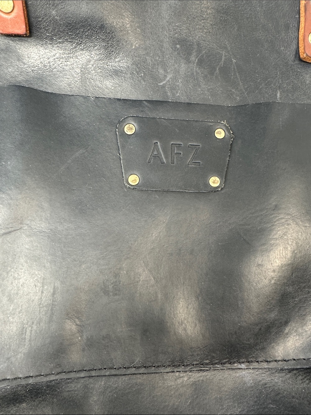 Portland Leather tote - Picture 7 of 7